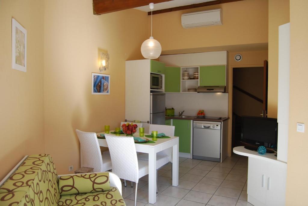 Lagrange Grand Bleu Vacances - Residence Les Jardins De Neptune Saint-Cyprien  Bilik gambar